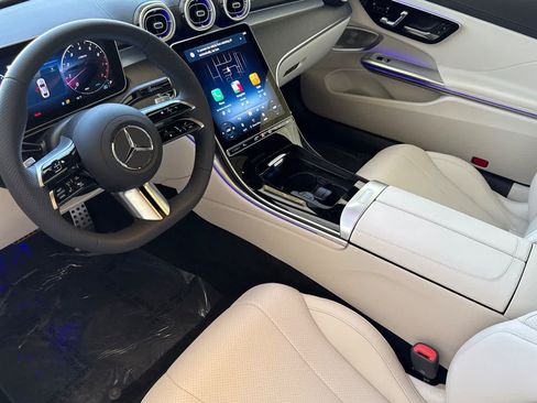 New 2026 Mercedes-Benz CLE 300 4MATIC Coupe image 9