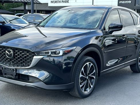 Used 2023 MAZDA CX-5 AWD 2.5 S w/ Premium Package image 4
