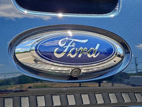 Used 2023 Ford Maverick Lariat w/ Lariat Luxury Package AWD/4WD image 31
