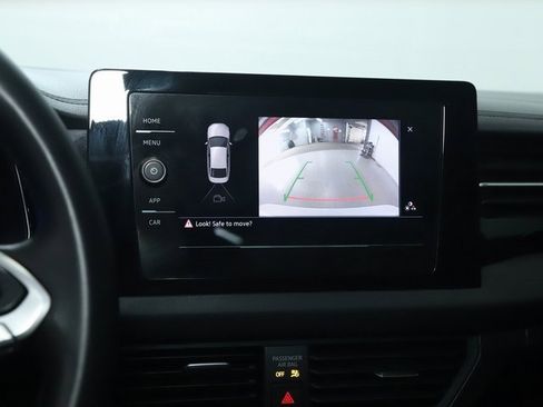 Used 2025 Volkswagen Jetta Sport image 27