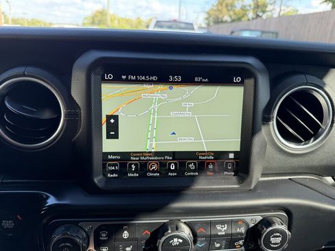 Used 2019 Jeep Wrangler Unlimited Sahara w/ Quick Order Package 24M Moab image 33