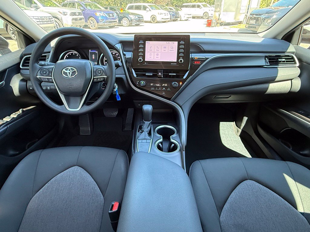 Used 2024 Toyota Camry LE FWD image 30
