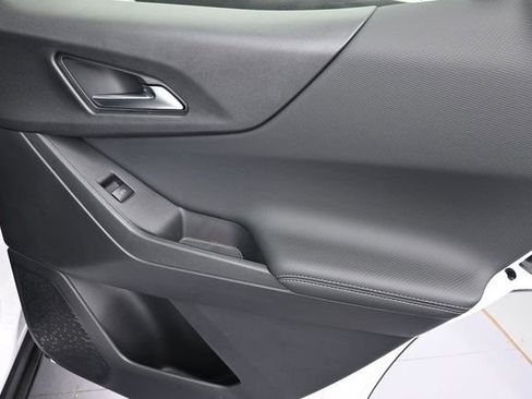 New 2026 Chevrolet Equinox LT FWD image 27