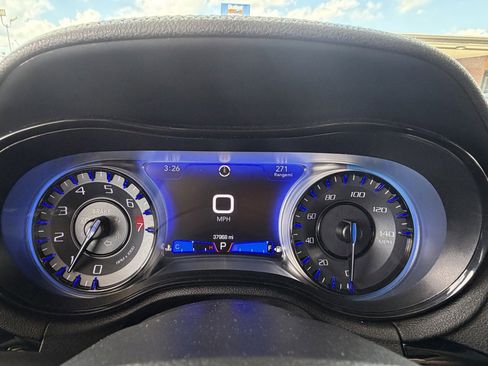 Used 2023 Chrysler 300 S w/ Comfort Group RWD image 16
