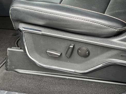 Used 2024 Ford F250 Lariat w/ Sport Appearance Package image 29