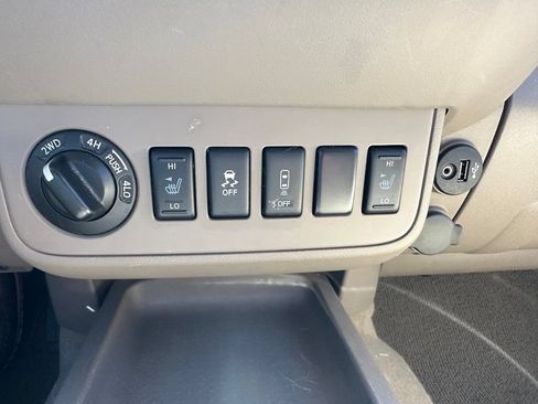 Used 2019 Nissan Frontier SV w/ Value Truck Package AWD/4WD image 27