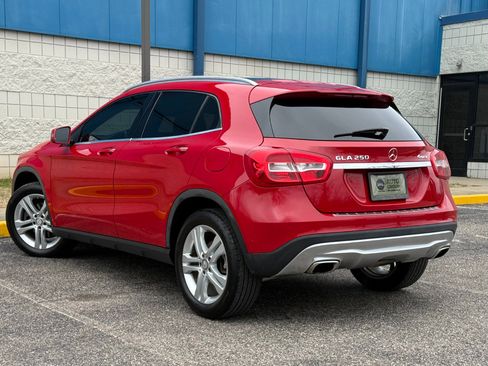 Used 2017 Mercedes-Benz GLA 250 4MATIC image 7