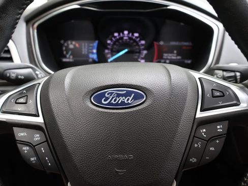 Used 2020 Ford Fusion SE w/ Equipment Group 151A FWD image 29