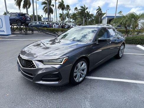 Used 2023 Acura TLX w/ Technology Package FWD image 4