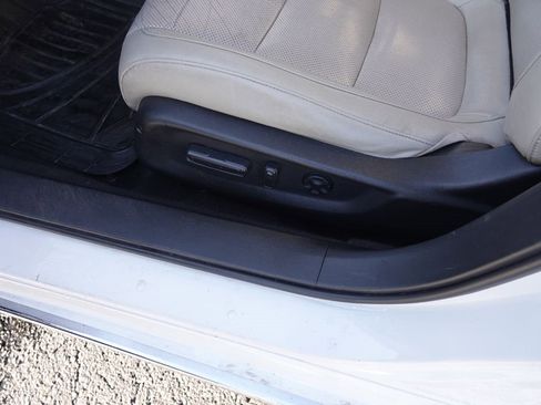 Used 2018 Honda Accord EX-L image 12