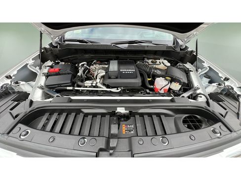 Certified 2024 Chevrolet Silverado 1500 LTZ AWD/4WD image 33