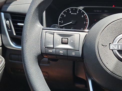 Certified 2023 Nissan Rogue SV AWD/4WD image 19