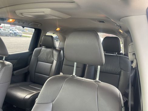 Used 2016 Honda Odyssey Touring image 4