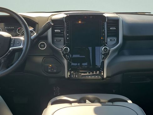 New 2026 RAM 3500 Tradesman AWD/4WD image 28