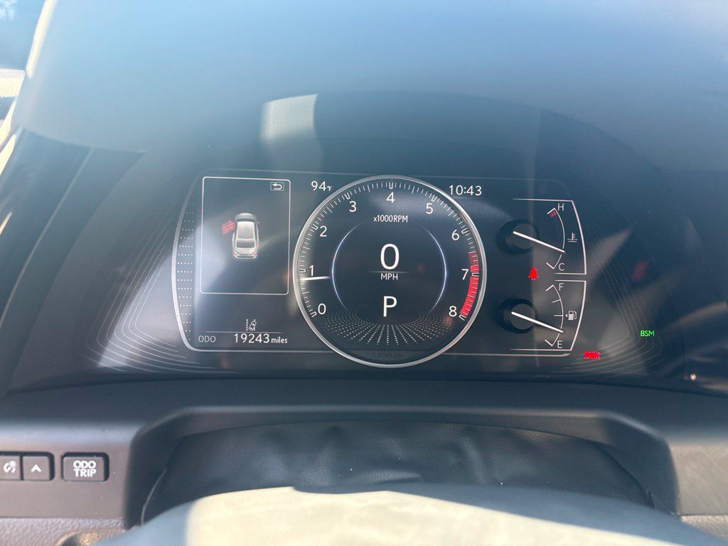 Used 2025 Lexus ES 350 w/ Premium Package FWD image 14