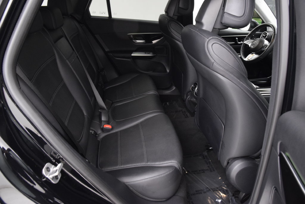 Certified 2025 Mercedes-Benz GLC 350e 4MATIC image 18