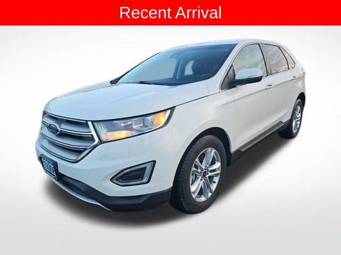 Used 2018 Ford Edge SEL w/ Equipment Group 201A image 6