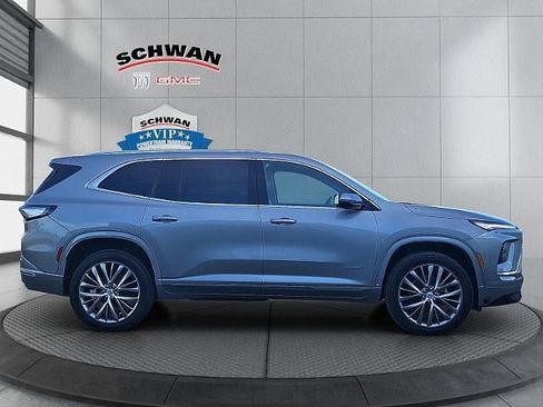New 2026 Buick Enclave Avenir w/ Super Cruise Package image 2