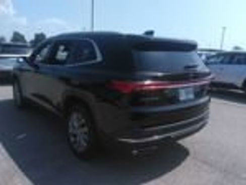Used 2025 Buick Enclave Preferred FWD image 9