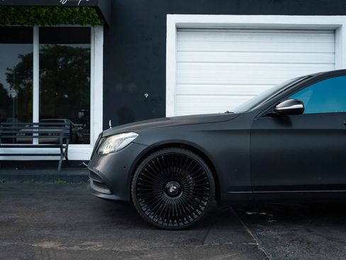 Used 2016 Mercedes-Benz Maybach S 600 image 11