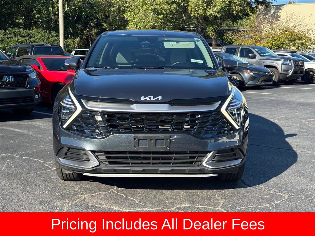 Used 2024 Kia Sportage EX FWD image 8