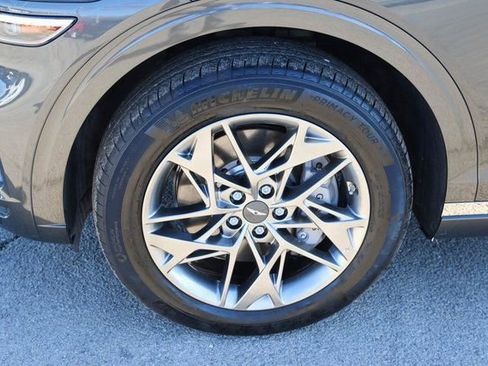 Used 2025 Genesis GV70 2.5T image 7