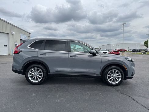 Used 2025 Honda CR-V EX-L image 8