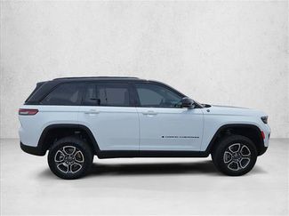 Used 2023 Jeep Grand Cherokee Trailhawk w/ Advanced Protech Group II AWD/4WD video 4