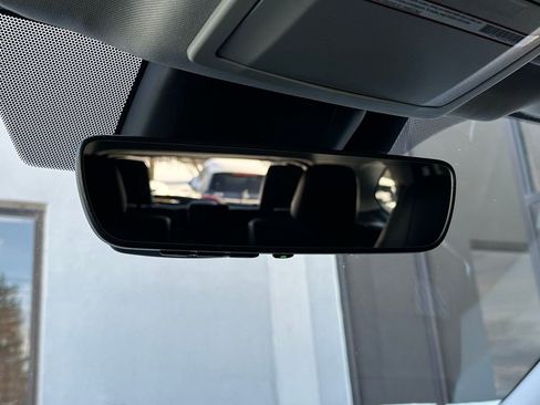 Used 2021 Toyota Highlander XLE image 51