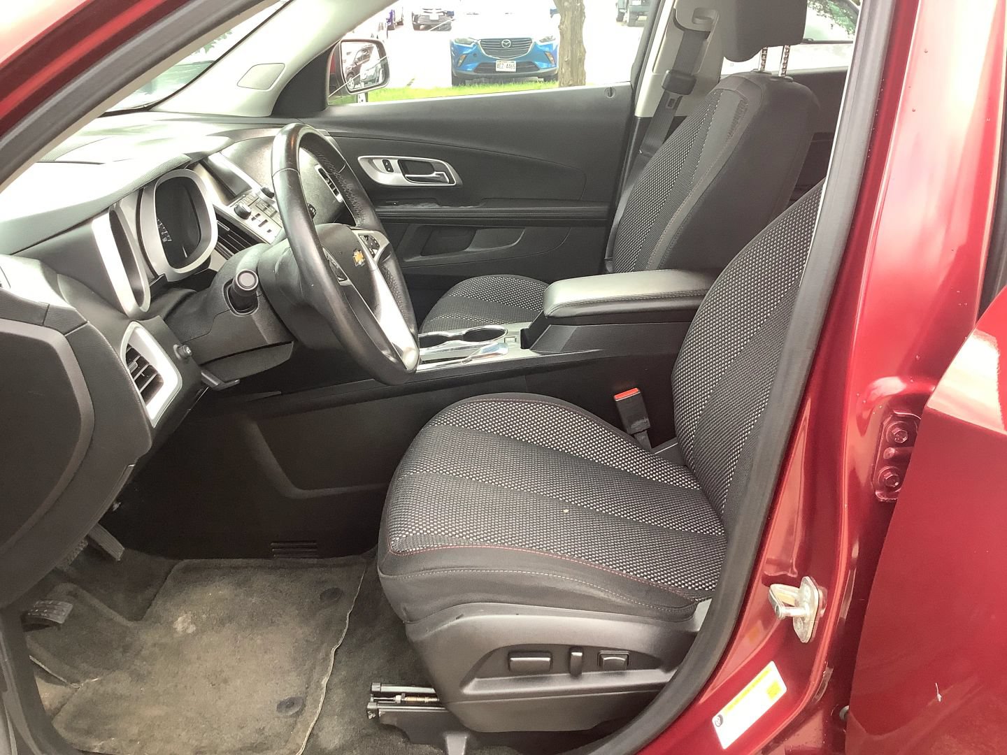 Used 2017 Chevrolet Equinox LT w/ Convenience Package AWD/4WD image 16
