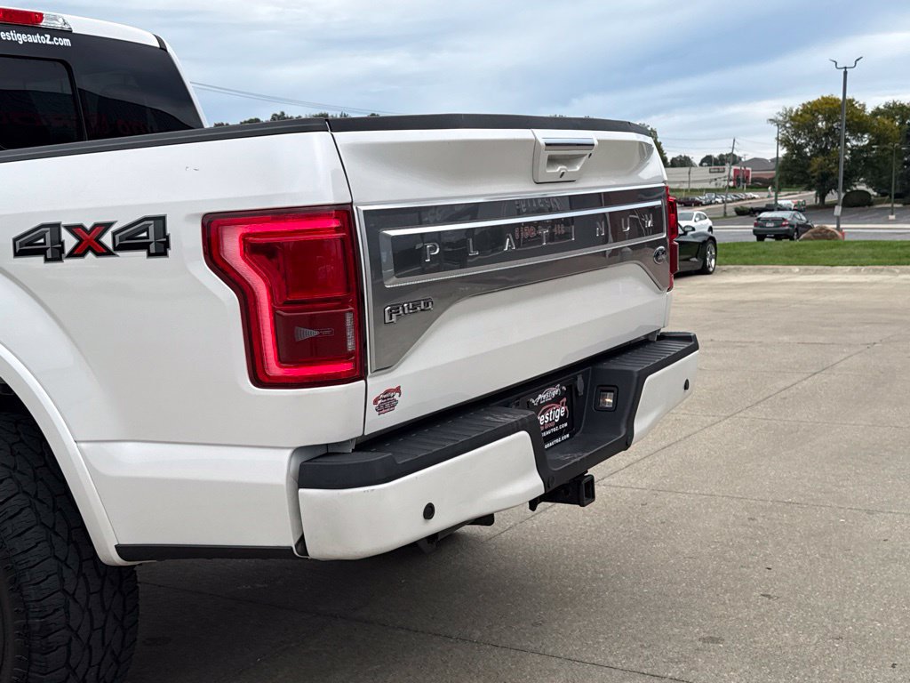 Used 2015 Ford F150 Platinum w/ Equipment Group 701A Luxury AWD/4WD image 16