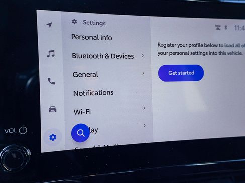Used 2023 Toyota Corolla LE image 4