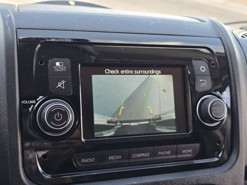 Used 2018 RAM ProMaster 2500 w/ Interior Convenience Group FWD image 26
