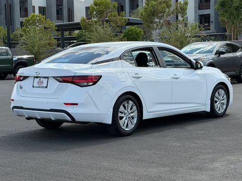 Certified 2023 Nissan Sentra S FWD image 6