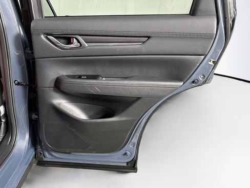 Used 2023 MAZDA CX-5 Carbon Edition image 29