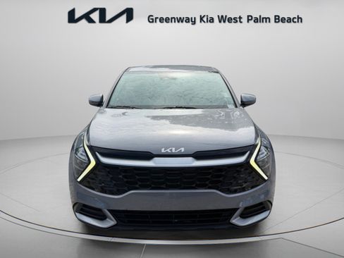 Certified 2023 Kia Sportage EX FWD image 2