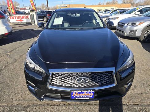 Used 2019 INFINITI Q50 Luxe w/ Essential Package (3.0T Luxe) image 3