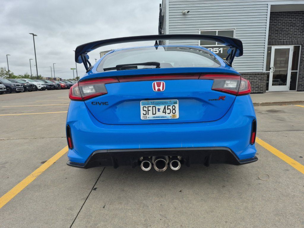 Used 2025 Honda Civic Type R image 12