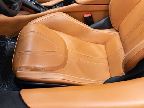 Used 2020 McLaren 720S Luxury RWD image 12