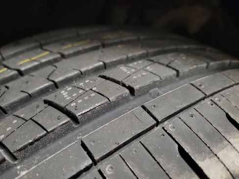 Used 2019 Dodge Challenger SXT image 12