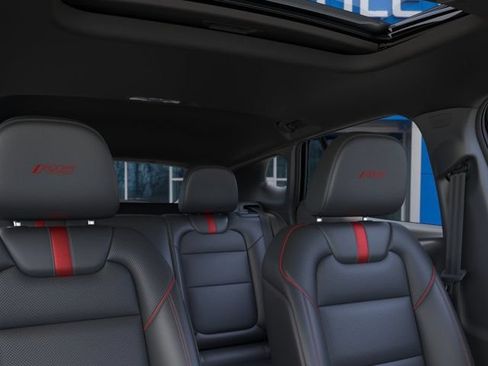 New 2026 Chevrolet Trax RS w/ Sunroof Package FWD image 24