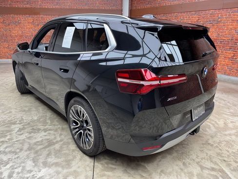 Certified 2025 BMW X3 xDrive30i w/ Premium Package image 3