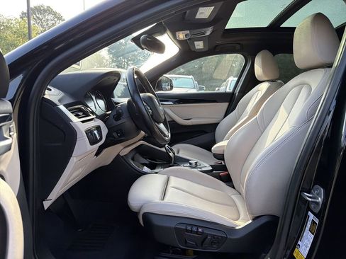 Used 2022 BMW X2 sDrive28i FWD image 11