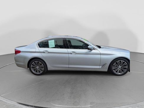 Used 2019 BMW 530i w/ Convenience Package RWD image 6