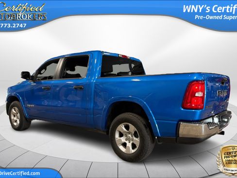 Used 2025 RAM 1500 Big Horn AWD/4WD image 9