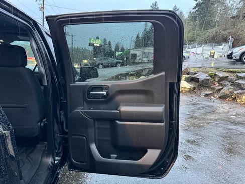 Used 2019 Chevrolet Silverado 1500 LT w/ All-Star Edition image 30