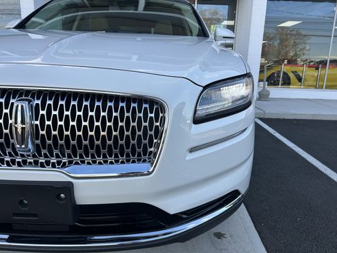 Used 2021 Lincoln Nautilus Reserve image 31