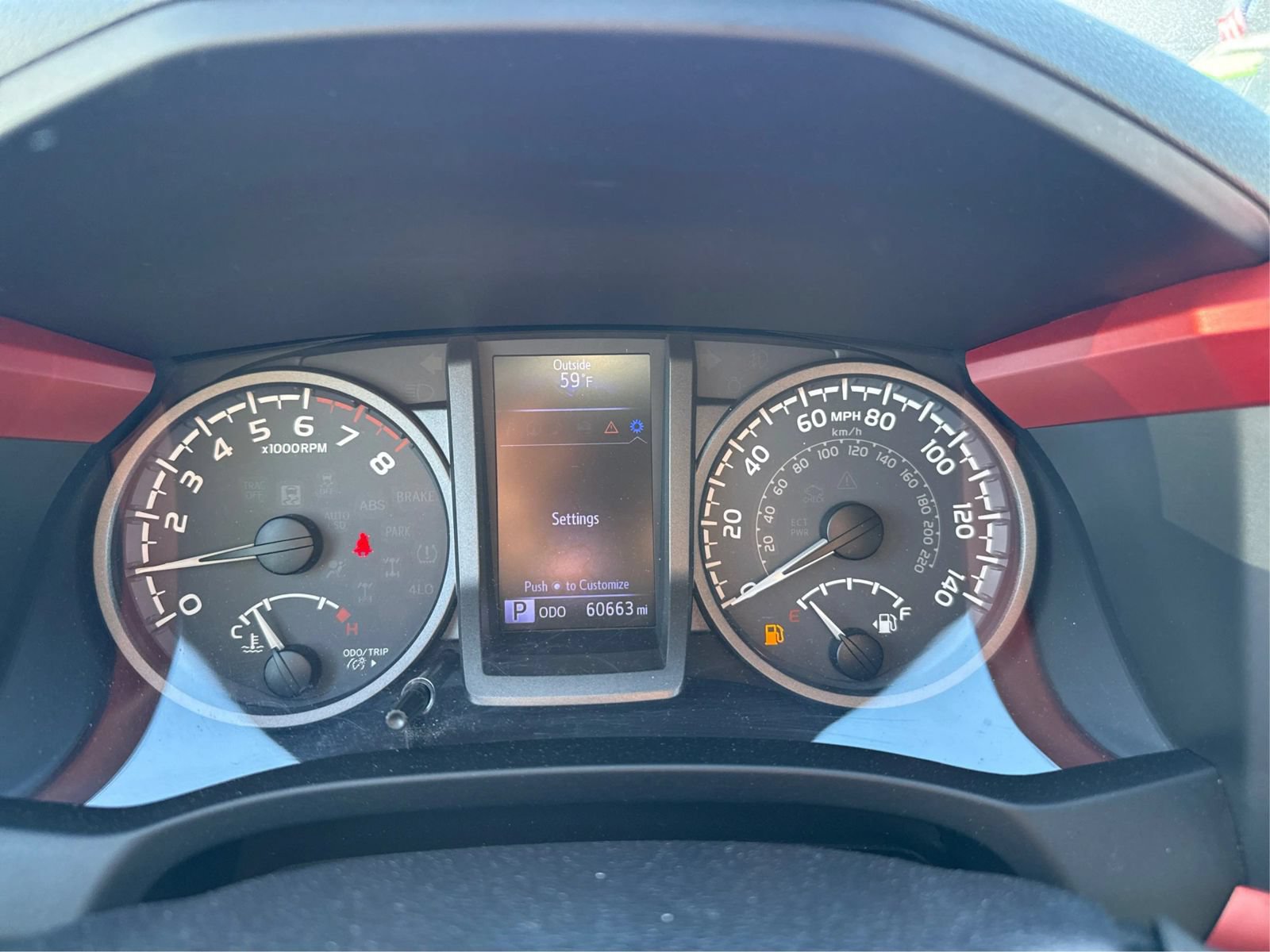 Used 2017 Toyota Tacoma TRD Sport w/ Tow Package (A/T) AWD/4WD image 16