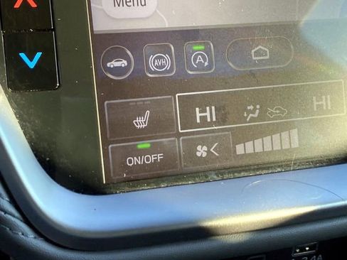 Used 2025 Subaru Outback Limited image 30