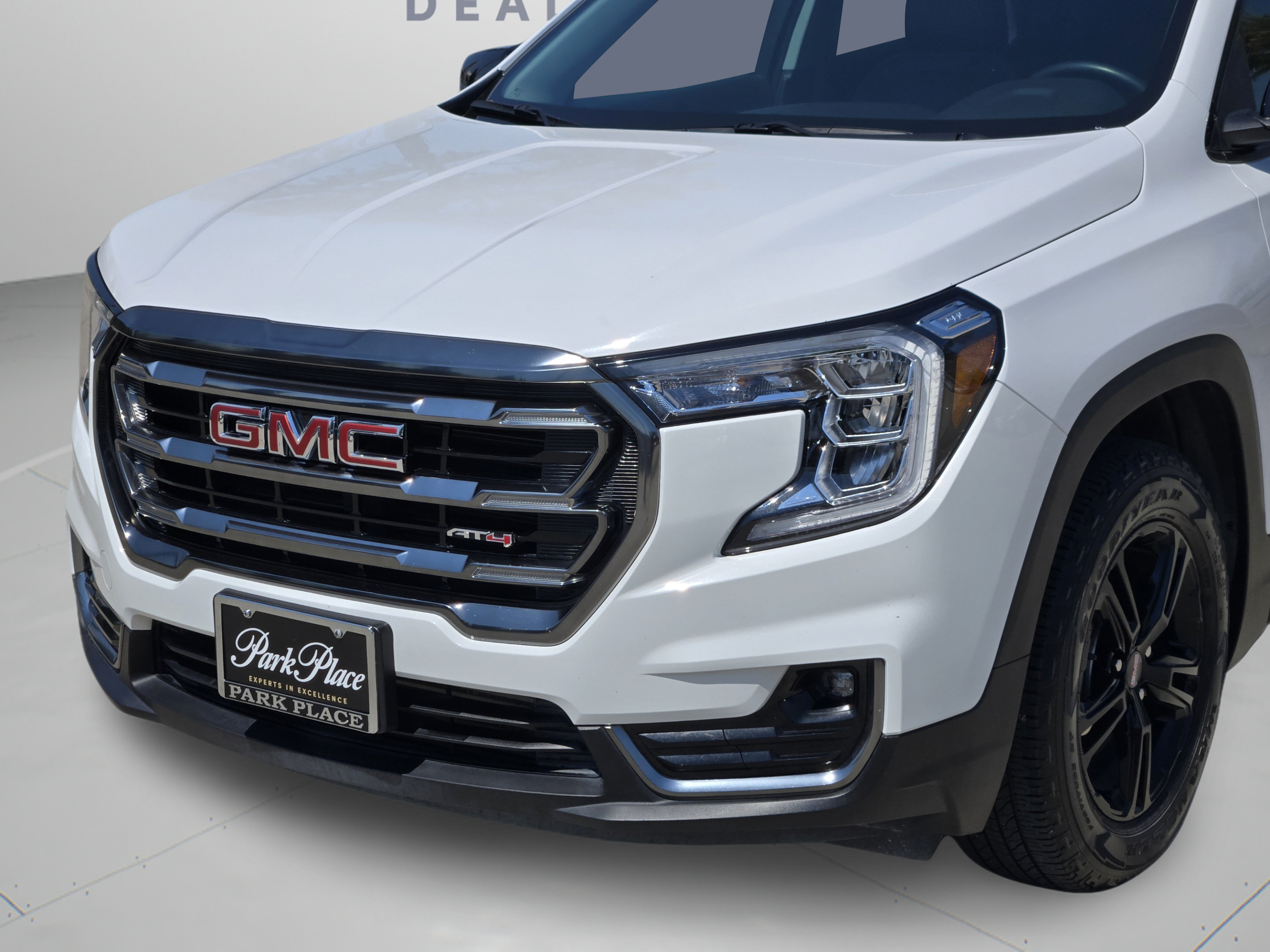 Used 2023 GMC Terrain AT4 AWD/4WD image 32